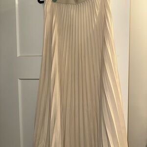 H&M Cream Pleated Maxi Skirt